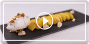 Manzana caramelizada con helado y gelée al Whisky