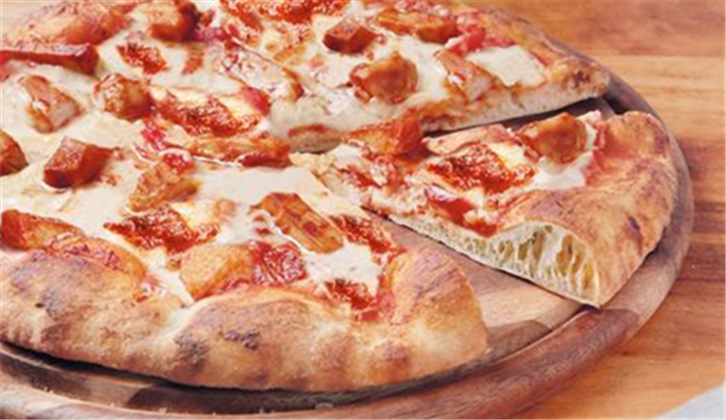 Pizza Pollo alla salsa barbecue